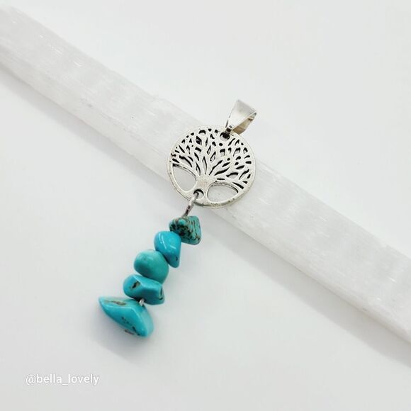 Tree of Life Blue Turquoise Gemstone Pendant Reiki Healing Amulet Goddess - Picture 1 of 2
